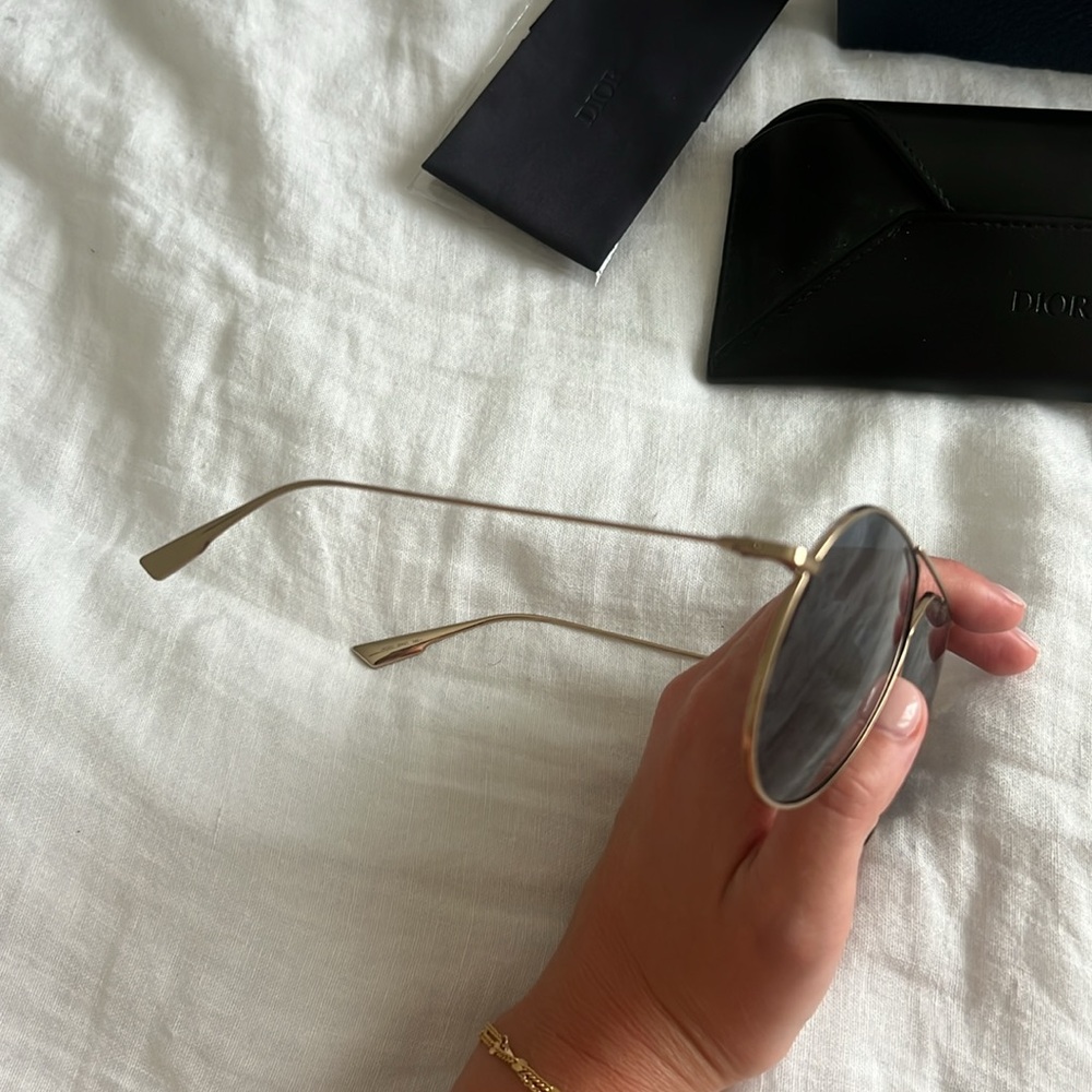 Dior Sunglasses - Picture 4 of 6